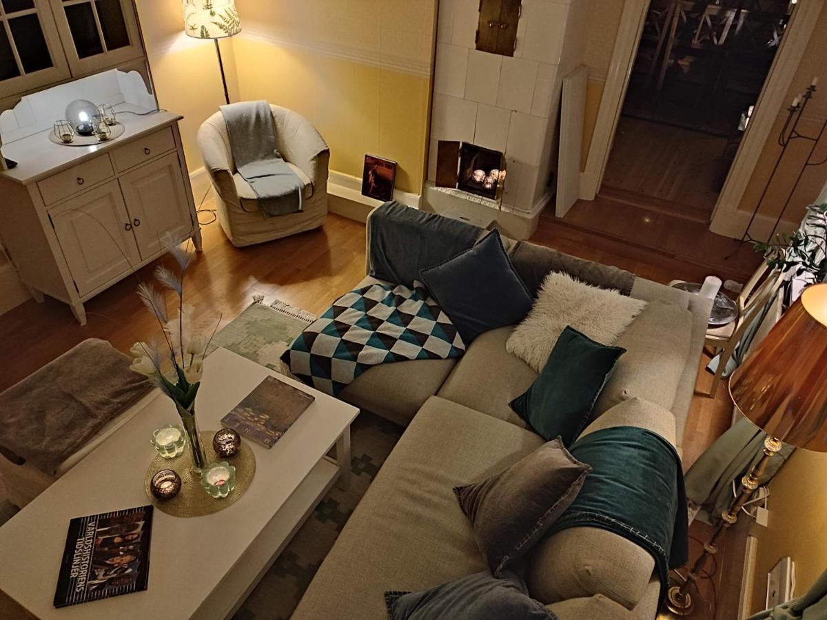 Appartamento Den Unika Sekelskiftsvaningen. Norrtälje Esterno foto
